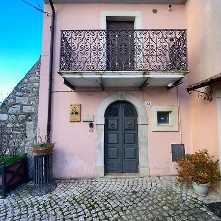 Don Pasquale Scontrone House Exterior foto