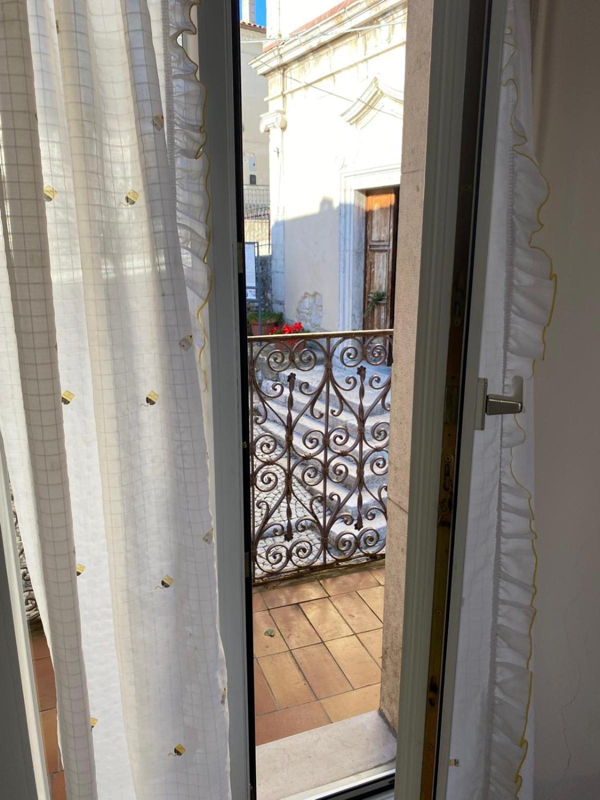 Don Pasquale Scontrone House Exterior foto