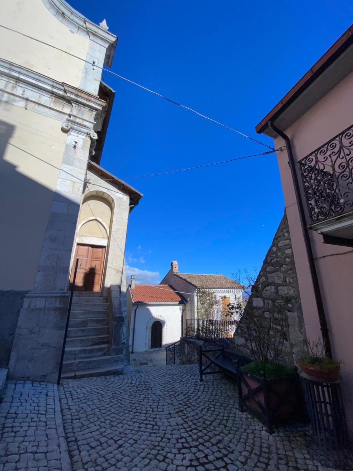 Don Pasquale Scontrone House Exterior foto