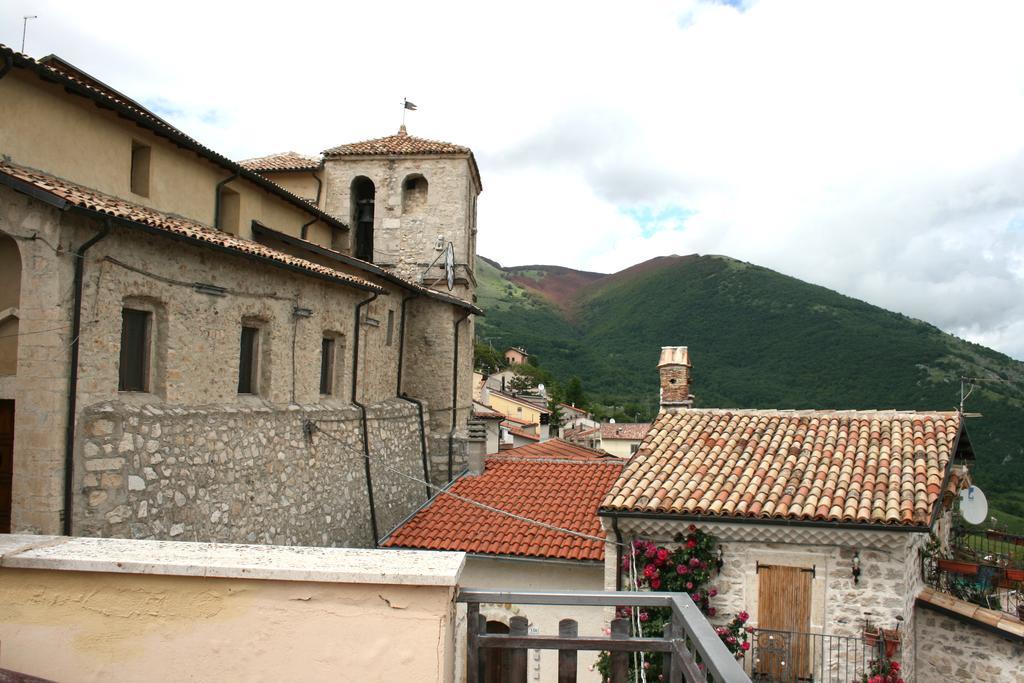 Don Pasquale Scontrone House Exterior foto